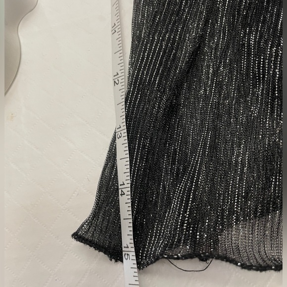 Elegant Black Women's Top - Picture 7 of 9